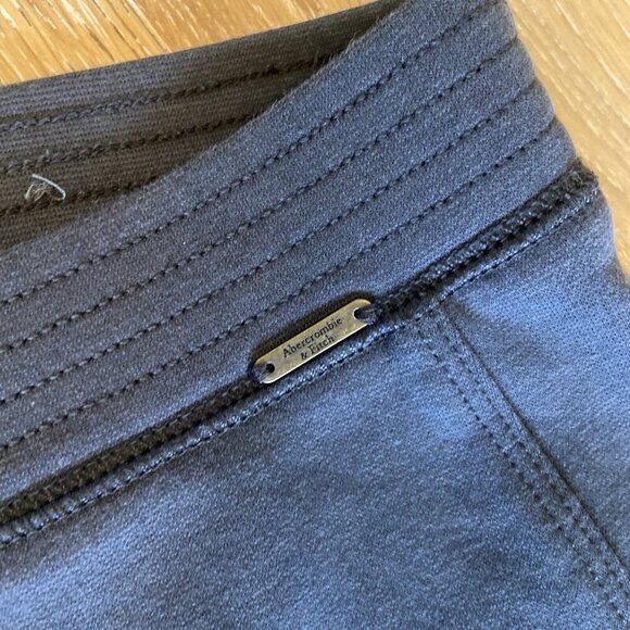 Abercrombie & Fitch Ponte Pants Legging Women’s L Dark Gray Zip Cuff Slim Fit - Picture 4 of 7